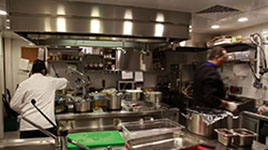 Решение: Ресторан "Долмама"