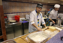 РЕШЕНИЕ: Сеть розничных магазинов «Холидей Классик»