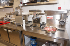 РЕШЕНИЕ: Заготовочное предприятие в Nikol'skaya Plaza