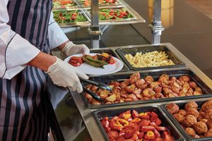 Посуда и инвентарь для выкладки Cambro