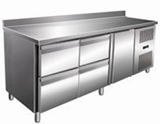 Стол с охлаждаемым шкафом COOLEQ GN3240TN БОРТИК 4 ящика+1 дверь 