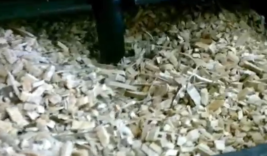 Щепа в дымогенераторе